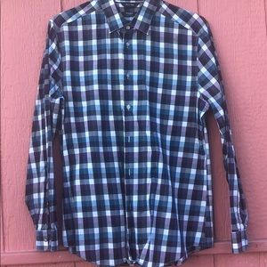 Men’s button up dress shirt